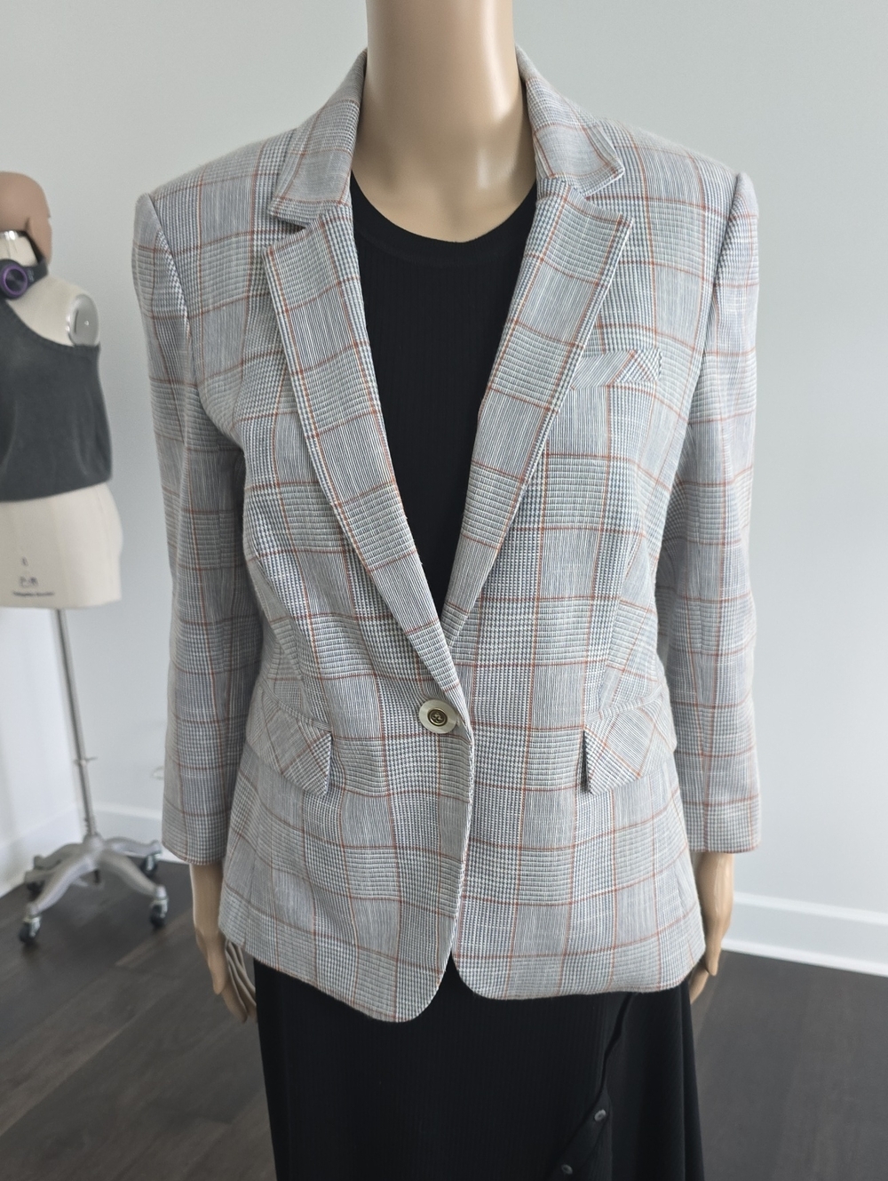 Veronica Beard Light Gray Plaid Blazer with Rust Windowpane